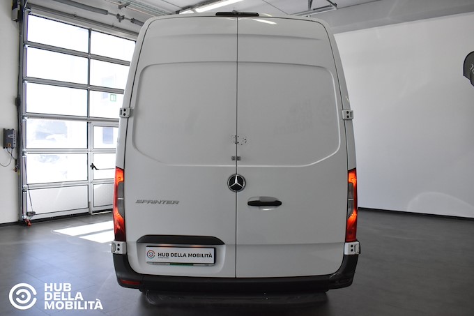 MERCEDES-BENZ Sprinter F37/33 311 CDI F RWD TA Furgone